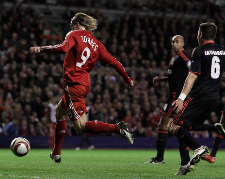Review: Gilas Benfica, Liverpool Lolos