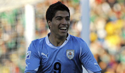 Review: Suarez Kokohkan Tahta Uruguay Review: Suarez Kokohkan Tahta Uruguay