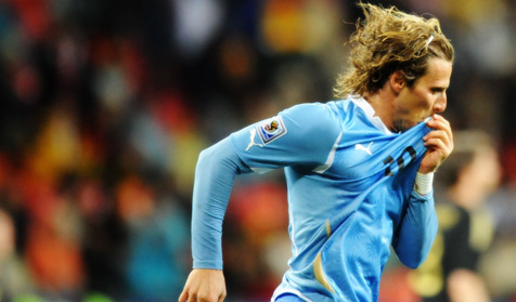 Golden Ball Hiburan Untuk Forlan Golden Ball Hiburan Untuk Forlan