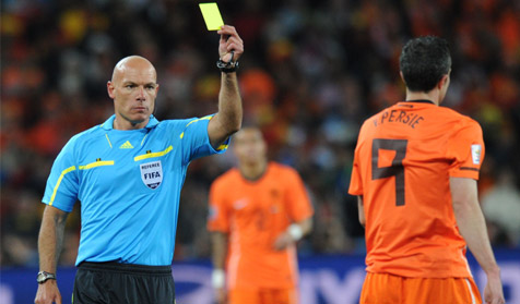 Howard Webb Menuai Kecaman