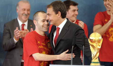 Perdana Menteri Puji Selebrasi Iniesta Perdana Menteri Puji Selebrasi Iniesta