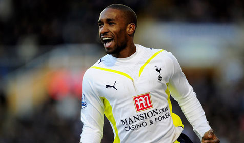Defoe: Kami Akan Lebih Baik Dari Arsenal Defoe: Kami Akan Lebih Baik Dari Arsenal