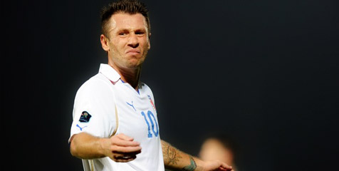 Review: Azzurri Mandul Lagi