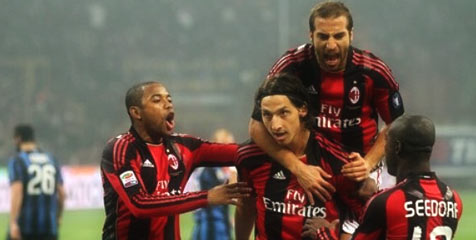 Review: Penalti Ibra Bungkam Inter Review: Penalti Ibra Bungkam Inter