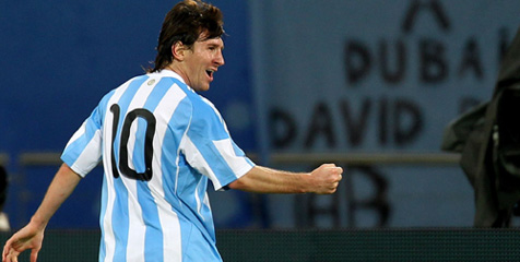 Review: Messi Bikin Brasil Gigit Jari