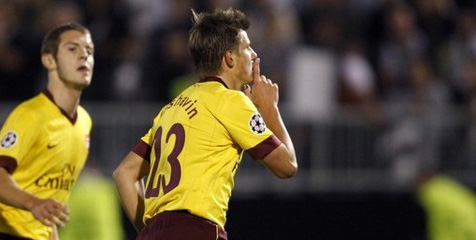 Kekhawatiran Arshavin di Derby London Utara