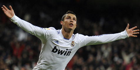 Review: Real Madrid Kembali Bangkit Review: Real Madrid Kembali Bangkit