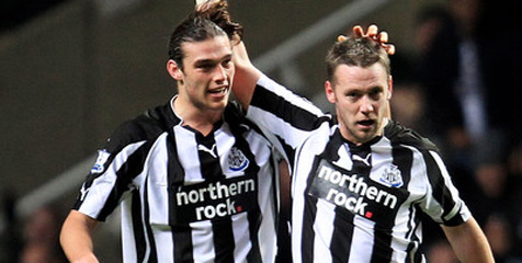 Review: The Reds Dihempaskan Gol Spektakuler Carroll Review: The Reds Dihempaskan Gol Spektakuler Carroll