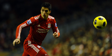 Review: Gol Debut Suarez Menangkan The Reds