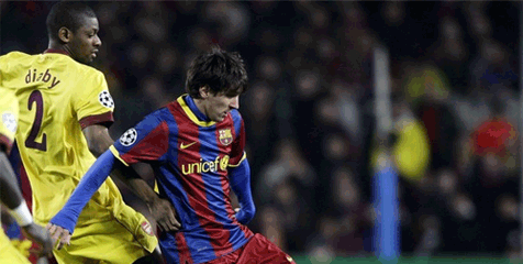 HT Review: Messi Sementara Bawa Barca Unggul