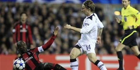 Review: Tahan Milan, Spurs Cetak Sejarah Review: Tahan Milan, Spurs Cetak Sejarah