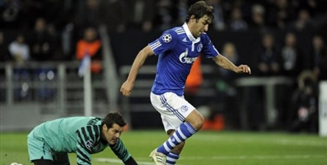 Review: Raul Singkirkan Juara Bertahan Review: Raul Singkirkan Juara Bertahan