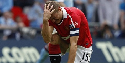 Vidic: Masih Ada Kesempatan Rebut Dua Gelar