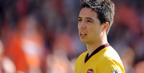 Evra Ajak Nasri Gabung ke Old Trafford