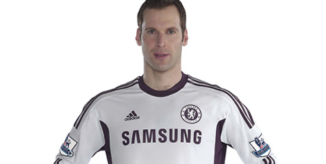 Cech: Chelsea Itu Klub Aneh dan Lucu