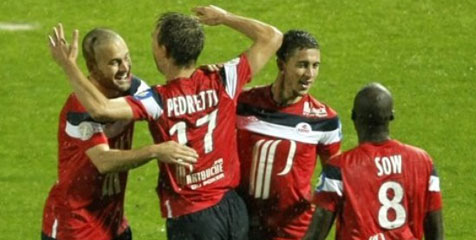 Joe Cole Cetak Gol Perdana di Prancis Joe Cole Cetak Gol Perdana di Prancis