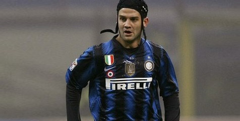 Chivu: Saya Seorang Center Back! Chivu: Saya Seorang Center Back!