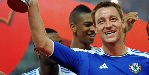 Ashley Cole Bakal Bersaksi Untuk Terry