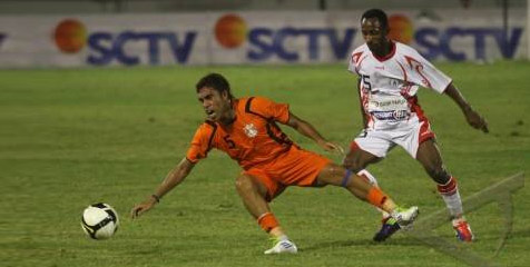 Fandy Mochtar Kembali Dipanggil Timnas Fandy Mochtar Kembali Dipanggil Timnas
