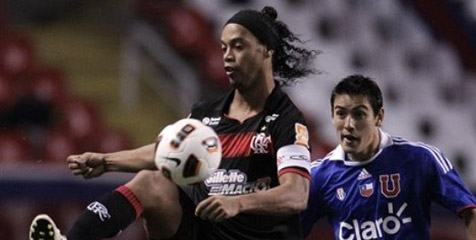 Ronaldinho Jadi Target Ejekan Fans Gremio