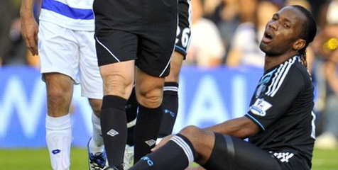 Drogba Jalani Hukuman di Meja Operasi