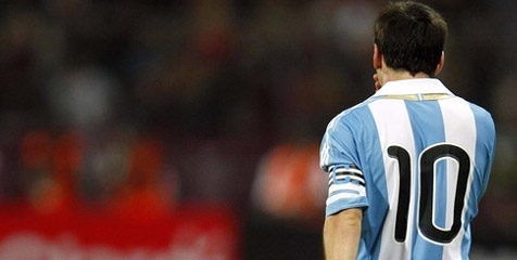 Messi Seharusnya Menjadi Kapten Argentina Messi Seharusnya Menjadi Kapten Argentina