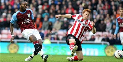 Review: Darren Bent Kunci Kemenangan Villa Review: Darren Bent Kunci Kemenangan Villa