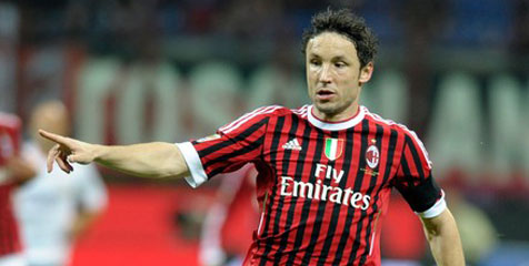 Van Bommel Dukung Maxi Lopez Gabung Milan Van Bommel Dukung Maxi Lopez Gabung Milan