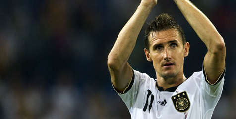 Mario Gomez Siap Berebut Tempat Inti Dengan Klose