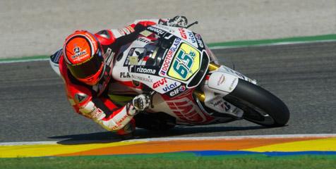 Stefan Bradl Naik Kelas ke MotoGP