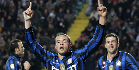 Review: Castaignos Menangkan Inter di Menit Akhir Review: Castaignos Menangkan Inter di Menit Akhir