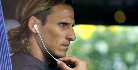 Inter: Forlan Sudah Hampir Sembuh Inter: Forlan Sudah Hampir Sembuh