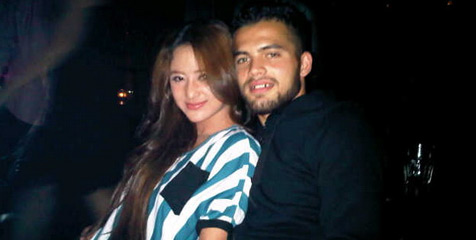 Giliran Dewi Perssik Yang Dugem Bareng Diego Michiels Giliran Dewi Perssik Yang Dugem Bareng Diego Michiels