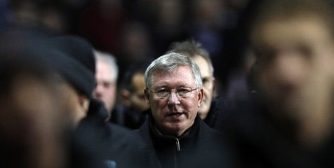 Fergie Balas Kritikan Roy Keane