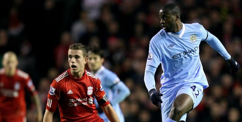 Demi MU dan Liverpool, Yaya Tunda Berangkat ke Afrika Demi MU dan Liverpool, Yaya Tunda Berangkat ke Afrika