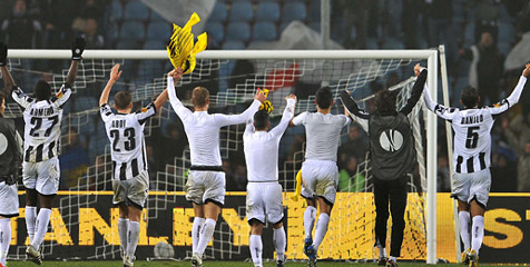 Review: Udinese Lengkapi 12 Tim ke 32 Besar