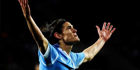 Chelsea Siap Tarik Cavani