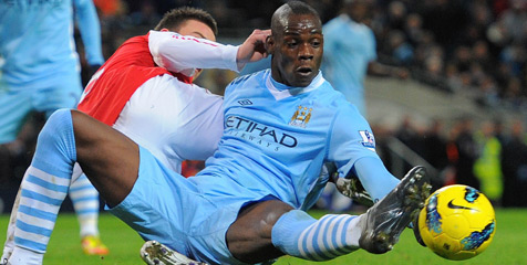 HT Review: Arsenal Masih Bisa Tahan Dominasi City