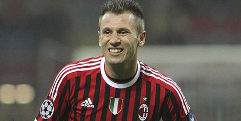 Cassano Minta Maaf Kepada Jurnalis Yang Diserangnya Cassano Minta Maaf Kepada Jurnalis Yang Diserangnya