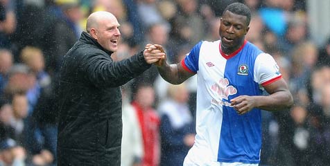 Dalglish: Liverpool Wajib Matikan Yakubu Dalglish: Liverpool Wajib Matikan Yakubu