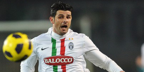 Fiorentina Ingin Tampung Vincenzo Iaquinta