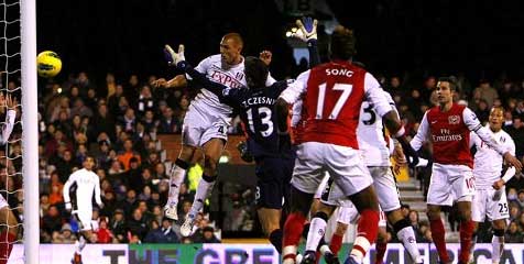 Review: Arsenal Terkapar di Craven Cottage
