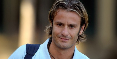Pindah ke Genoa, Gilardino Incar Euro 2012