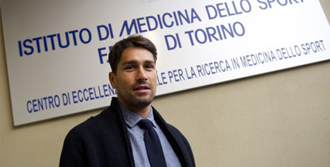 Juventini Malah Bentangkan Spanduk Anti-Borriello