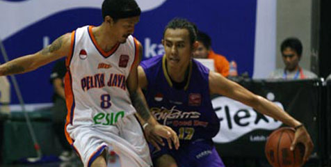CLS Knights Kalahkan Pelita Jaya 69-48
