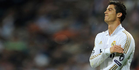 Casillas: Siapa Bilang Ronaldo Tak Didukung Fans? Casillas: Siapa Bilang Ronaldo Tak Didukung Fans?