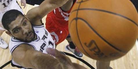 Spurs Masih Perkasa di Kandang