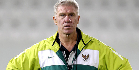 Wim Bagi Ilmu Sepak Bola Modern di Akademi Nusantara