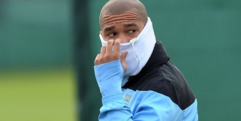Tolak Kontrak Baru, De Jong Tinggalkan City?