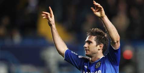 Galaxy Berminat Pada Lampard